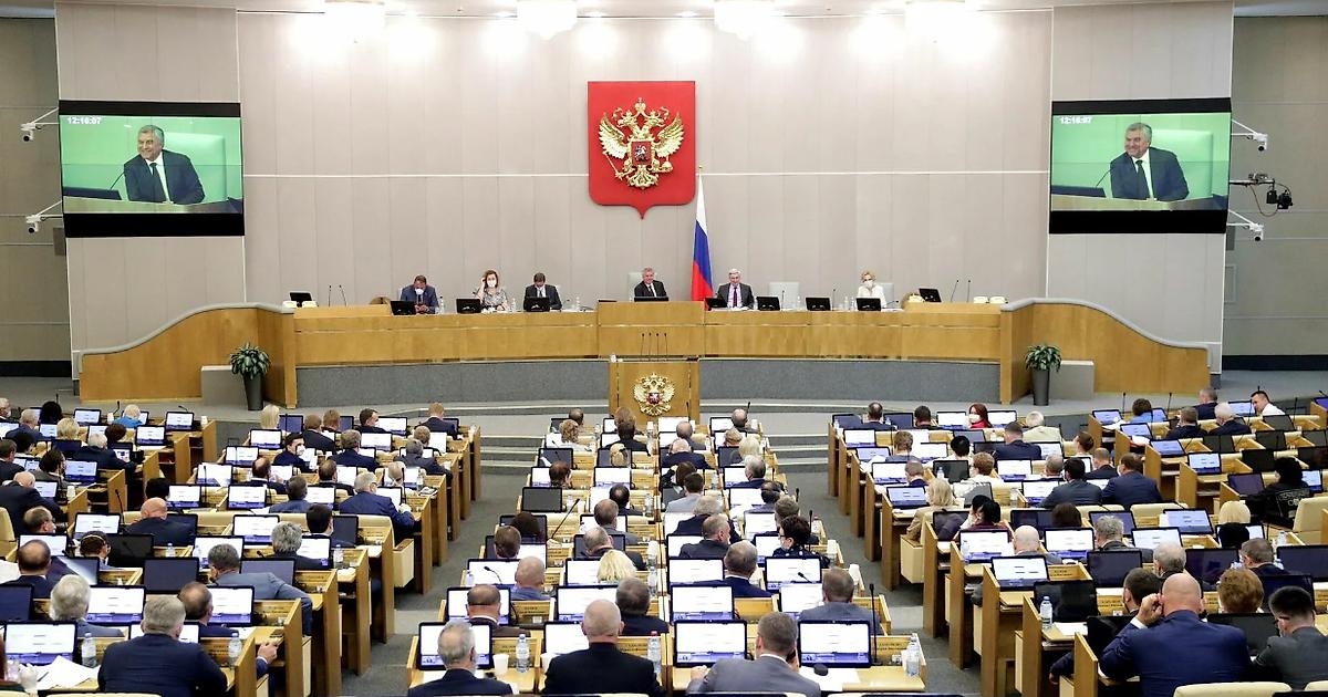 «Вместо поддержки все три законопроекта встречают сопротивление Минфина». Сенатор о запрете «быстрых игр», оплате ставок кредитками и участии недееспособных в азартных играх