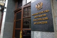 Минфин не смог разъяснить поправку об обязательной выплате выигрыша на карту после каждого пари