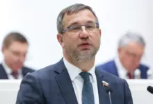 Сенатор предложил запретить самоисключенным брать кредиты