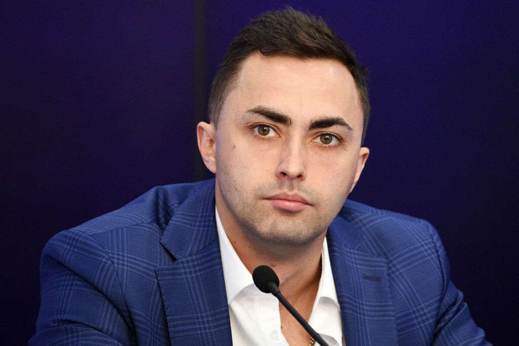 Константин Гусев
